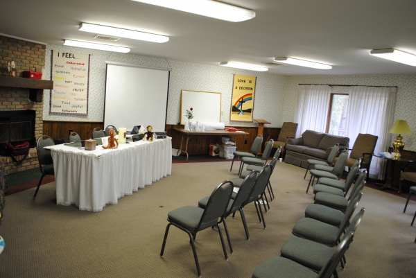 Cedar Meeting room